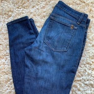 JOE’S “The Skinny” Jean